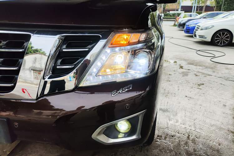 Used Nissan Patrol 2016 Y62 4.0L LE Middle East Edition Left Front Headlight