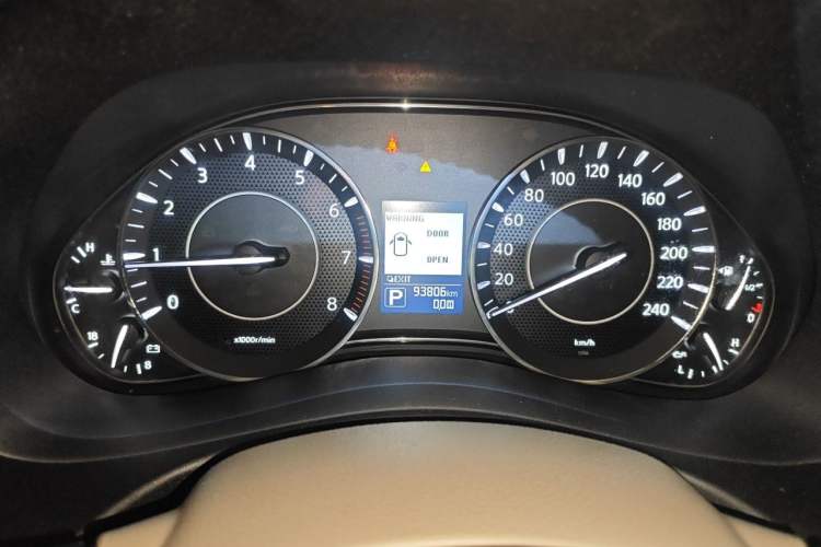 Used Nissan Patrol 2016 5.6L Standard Edition Instrument Cluster
