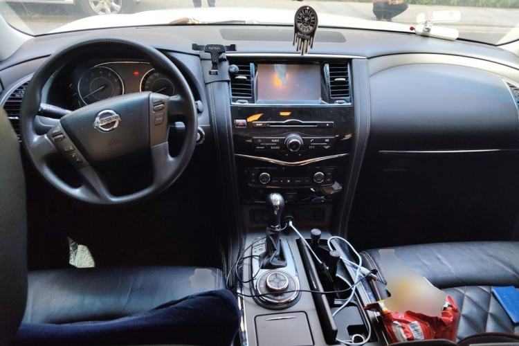 Used Nissan Patrol  Center Console