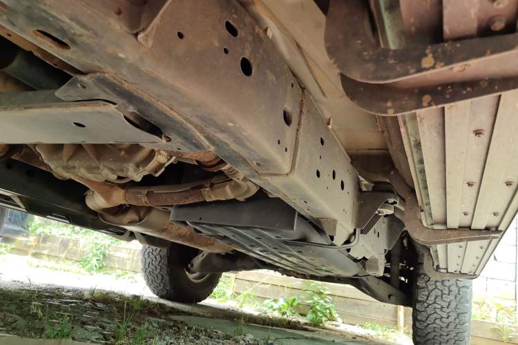 Used Nissan Patrol  Chassis Front Left