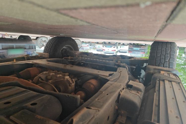 Used Nissan Patrol 2016 5.6L Standard Edition Chassis Front Left