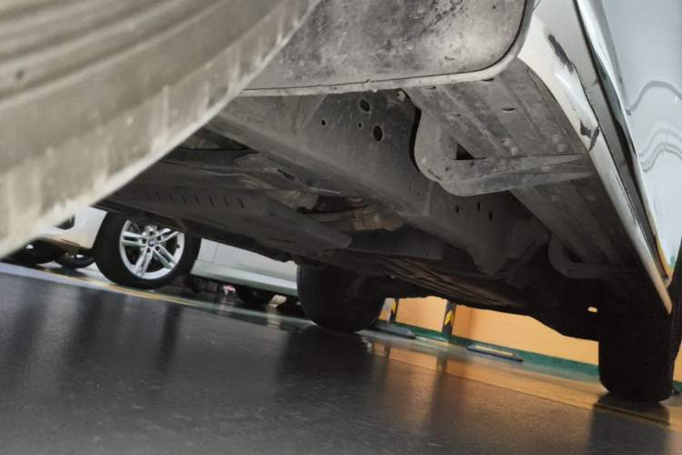 Used Nissan Patrol  Chassis Front Left
