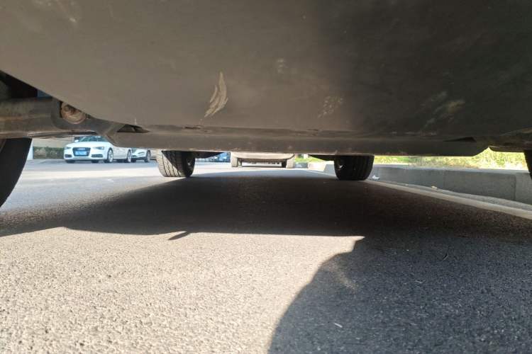 Used Nissan Patrol 2016 5.6L Standard Edition Chassis Front