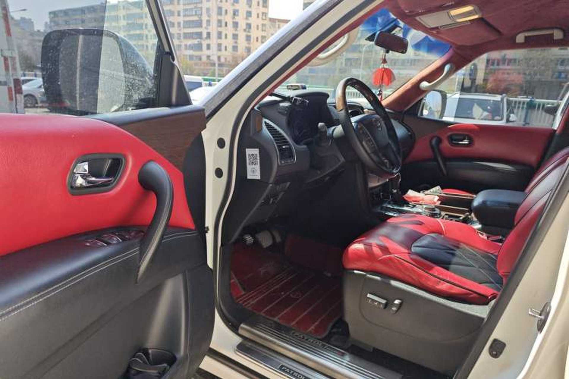 Used Nissan Patrol  Driver Seat
