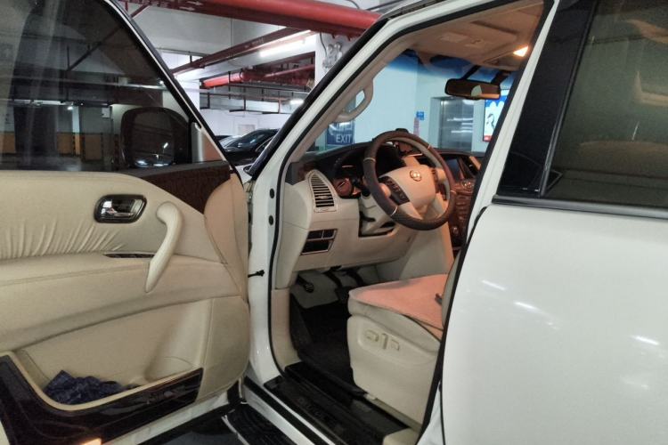 Used Nissan Patrol  Driver Seat
