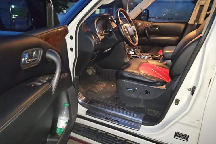 Used Nissan Patrol  Driver Seat