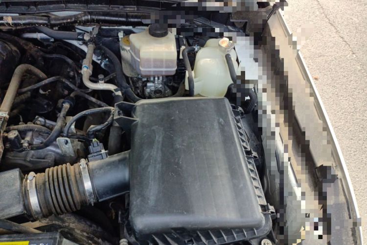 Used Nissan Patrol  Engine Bay Left