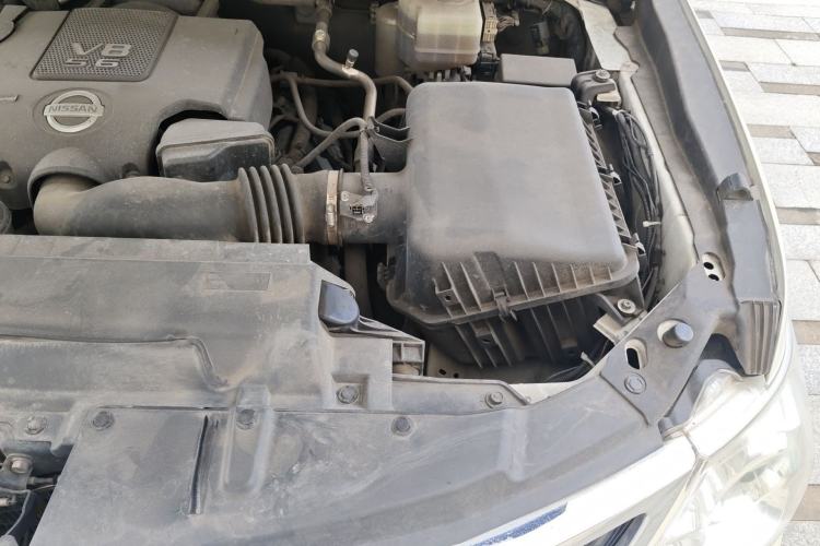 Used Nissan Patrol  Engine Bay Left
