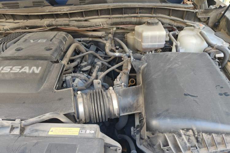 Used Nissan Patrol  Engine Bay Left