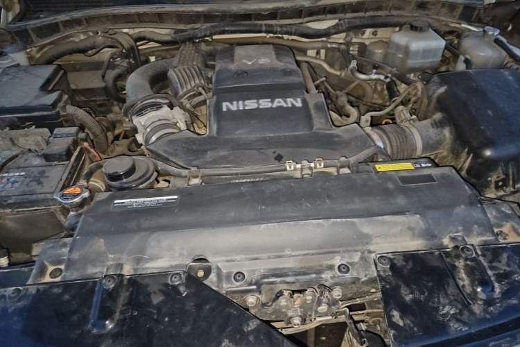 Used Nissan Patrol  Engine Bay