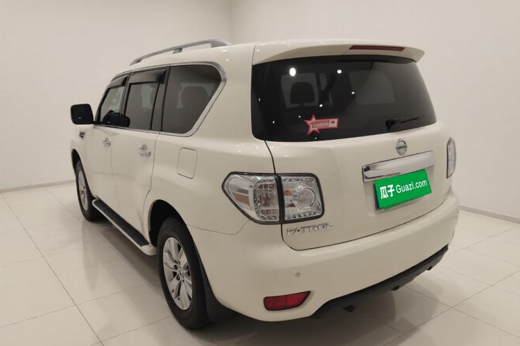 Used Nissan Patrol 2016 5.6L Standard Edition Exterior 2