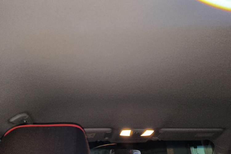 Used Nissan Patrol 2016 Y62 4.0L LE Middle East Edition Headliner