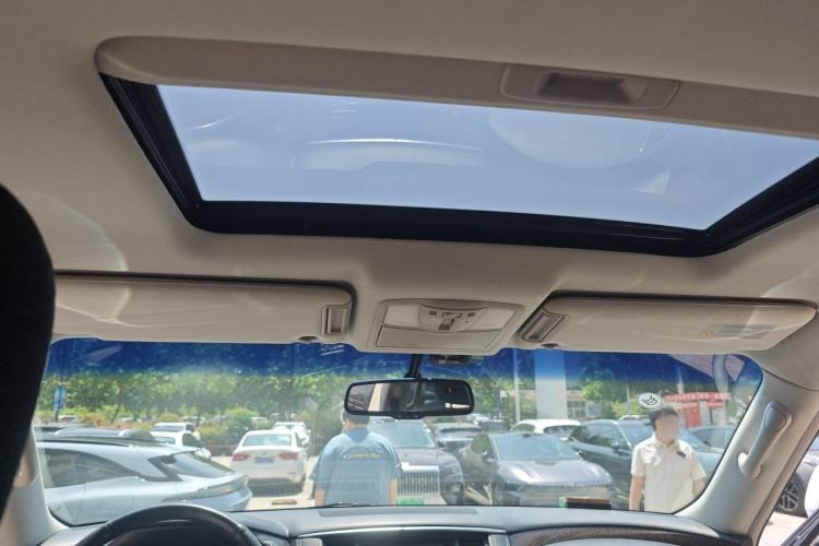 Used Nissan Patrol  Headliner