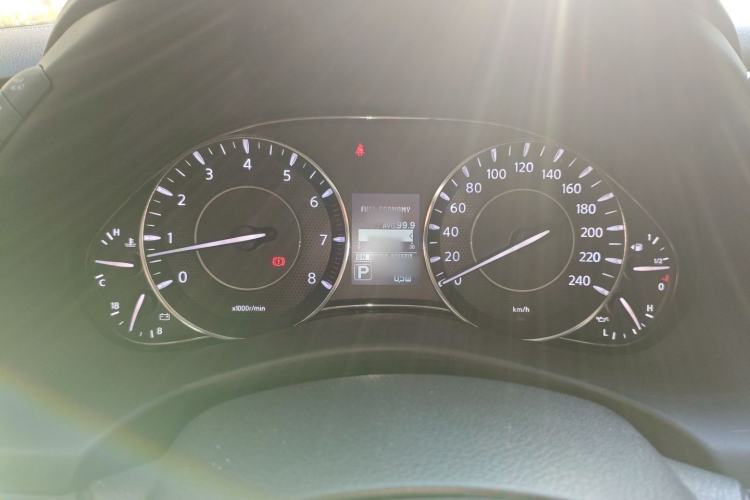 Used Nissan Patrol 2016 5.6L Standard Edition Instrument Cluster