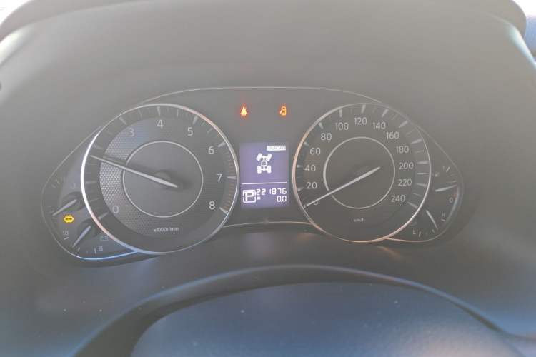 Used Nissan Patrol  Instrument Cluster