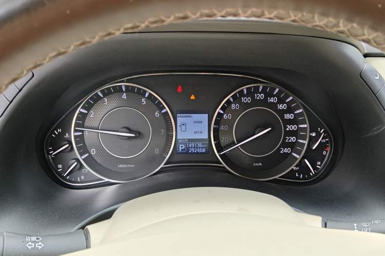 Used Nissan Patrol  Instrument Cluster