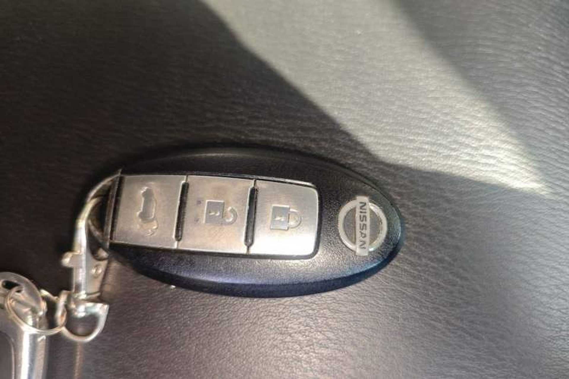 Used Nissan Patrol 2016 5.6L Standard Edition Interior 1