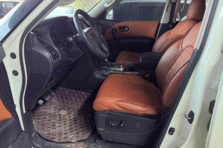 Used Nissan Patrol 2016 5.6L XE Middle East Left Front Seat