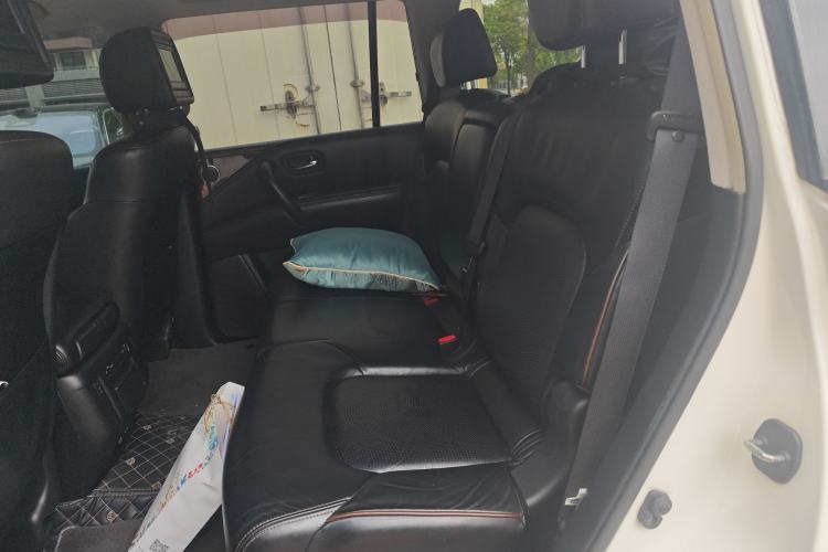 Used Nissan Patrol 2016 5.6L Standard Edition Left Rear Seat