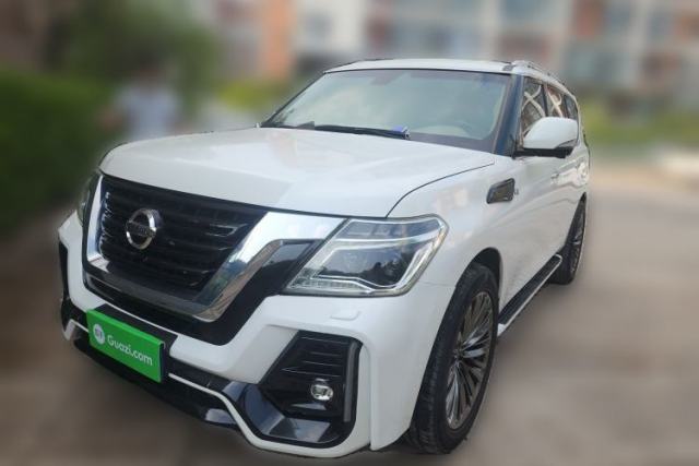 Nissan Patrol 2016 5.6L Standard Edition مستعملة