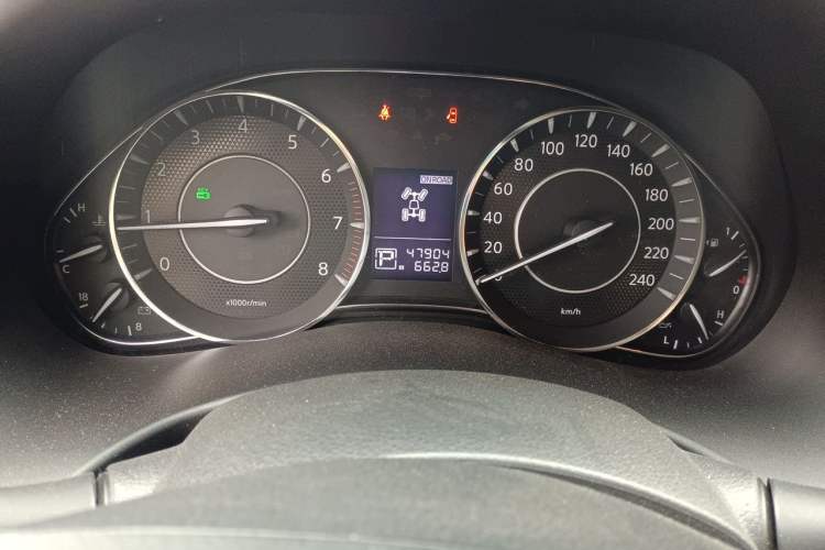 Used Nissan Patrol  Odometer Close Up