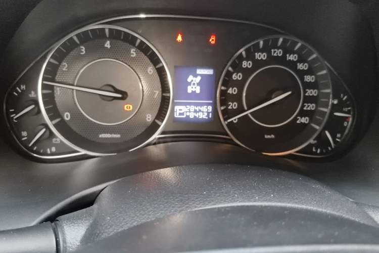Used Nissan Patrol  Odometer Close Up