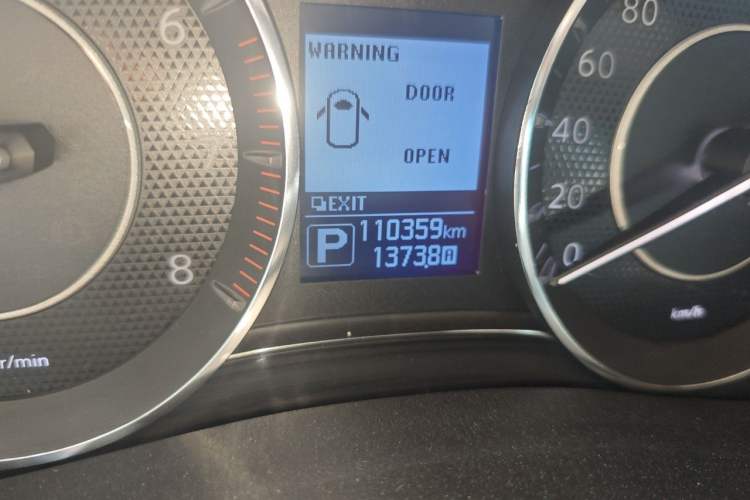 Used Nissan Patrol  Odometer Close Up