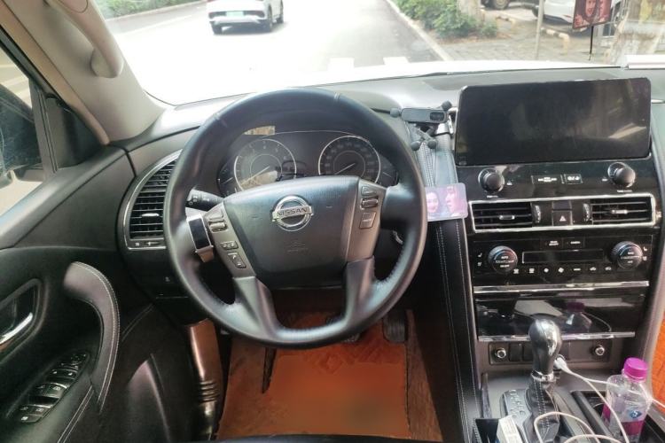 Used Nissan Patrol 2016 Y62 4.0L LE Middle East Edition Steering Wheel