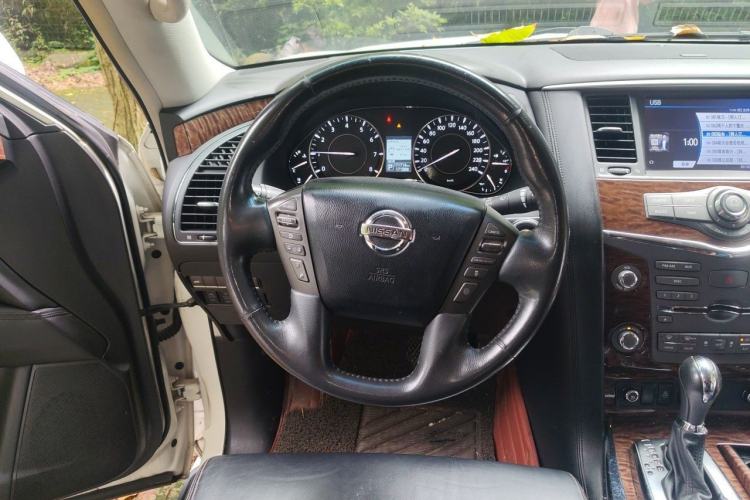 Used Nissan Patrol 2016 5.6L Standard Edition Steering Wheel