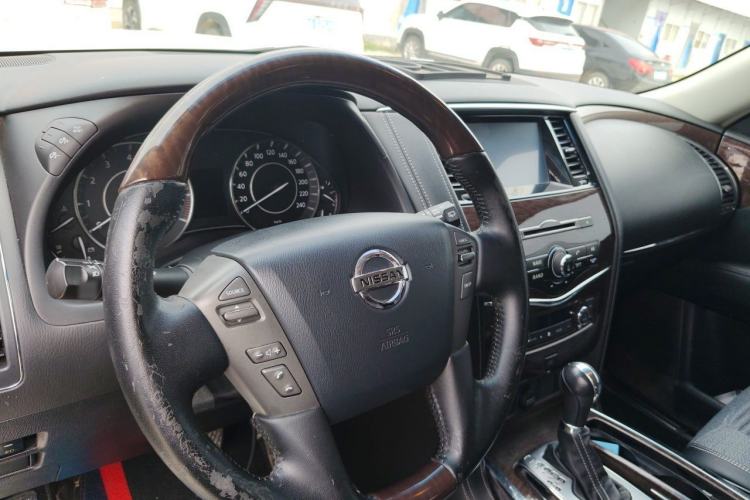 Used Nissan Patrol  Steering Wheel