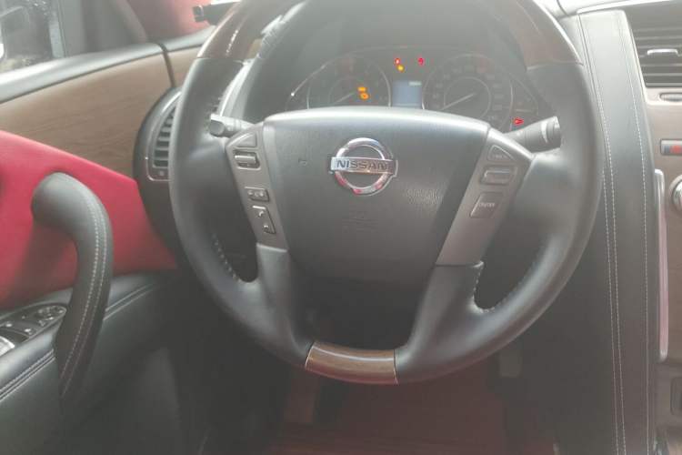 Used Nissan Patrol  Steering Wheel