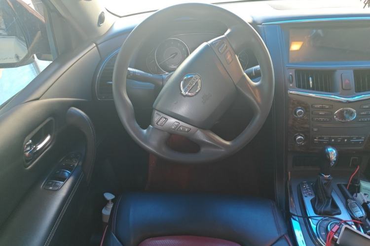 Used Nissan Patrol  Steering Wheel