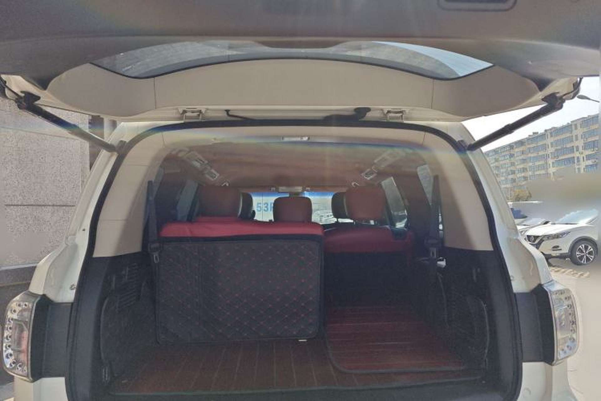 Used Nissan Patrol  Trunk
