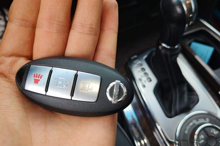 Used Nissan Patrol  Vehicle Key