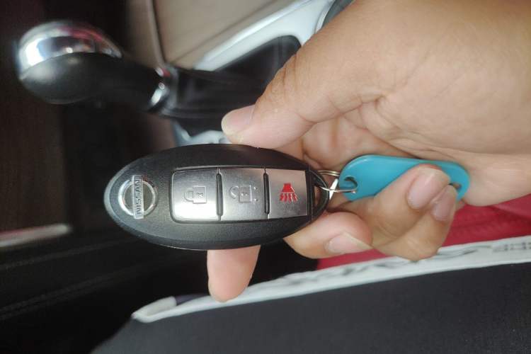 Used Nissan Patrol  Vehicle Key
