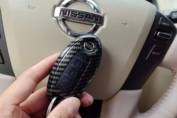 Used Nissan Patrol  Vehicle Key