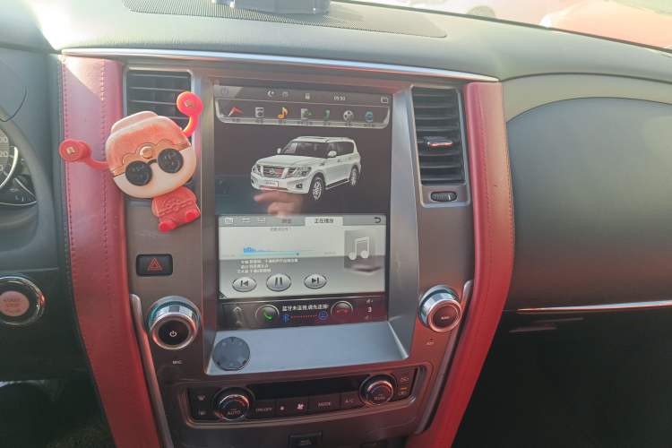 Used Nissan Patrol 2017 4.0L SE U.S.-Spec Version Audio And AC Panel