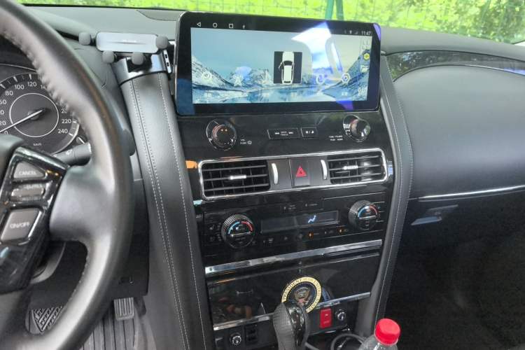 Used Nissan Patrol  Audio And AC Panel