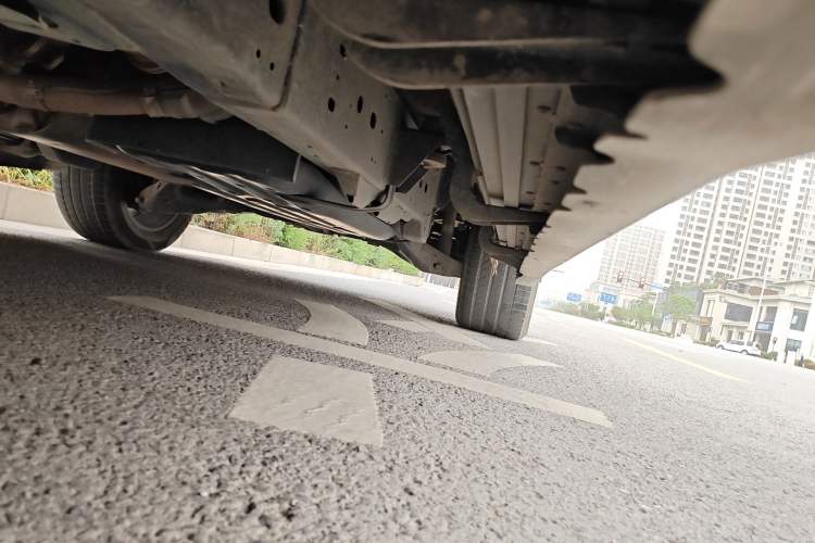 Used Nissan Patrol 2017 4.0L Parallel Import Chassis Front Left
