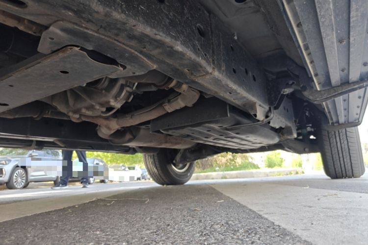 Used Nissan Patrol 2017 4.0L Parallel Import Chassis Front Left