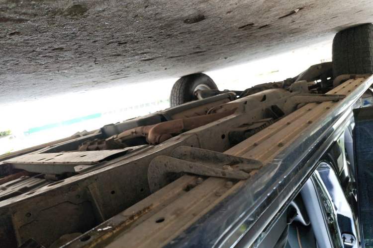 Used Nissan Patrol 2017 4.0L XE Middle East Version Chassis Front Right