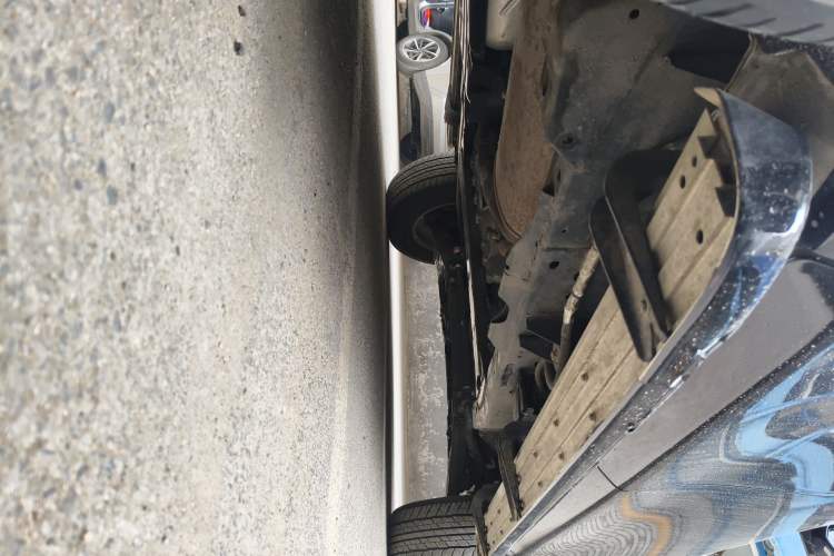Used Nissan Patrol 2017 4.0L Parallel Import Chassis Rear Right