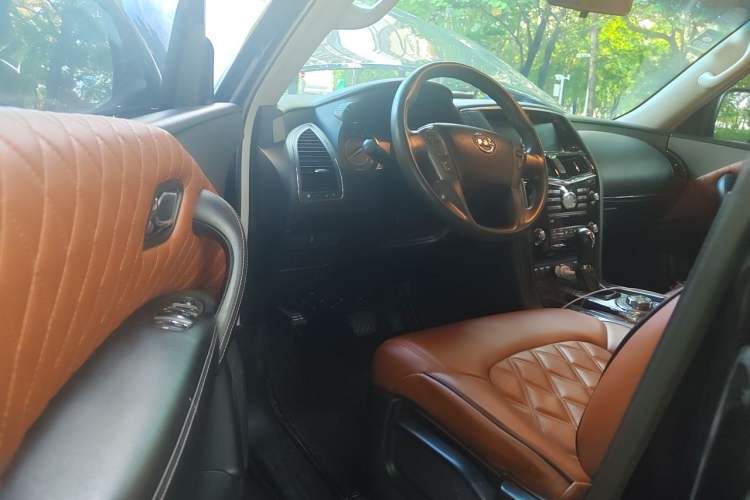 Used Nissan Patrol  Driver Seat
