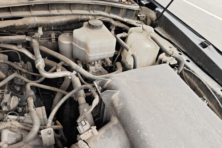 Used Nissan Patrol 2017 4.0L Parallel Import Engine Bay Left