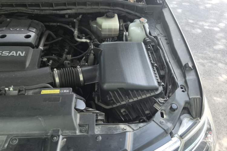 Used Nissan Patrol  Engine Bay Left