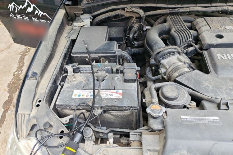 Used Nissan Patrol 2017 4.0L XE Middle East Version Engine Bay Right