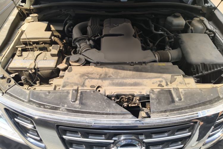 Used Nissan Patrol 2017 4.0L Parallel Import Engine Bay