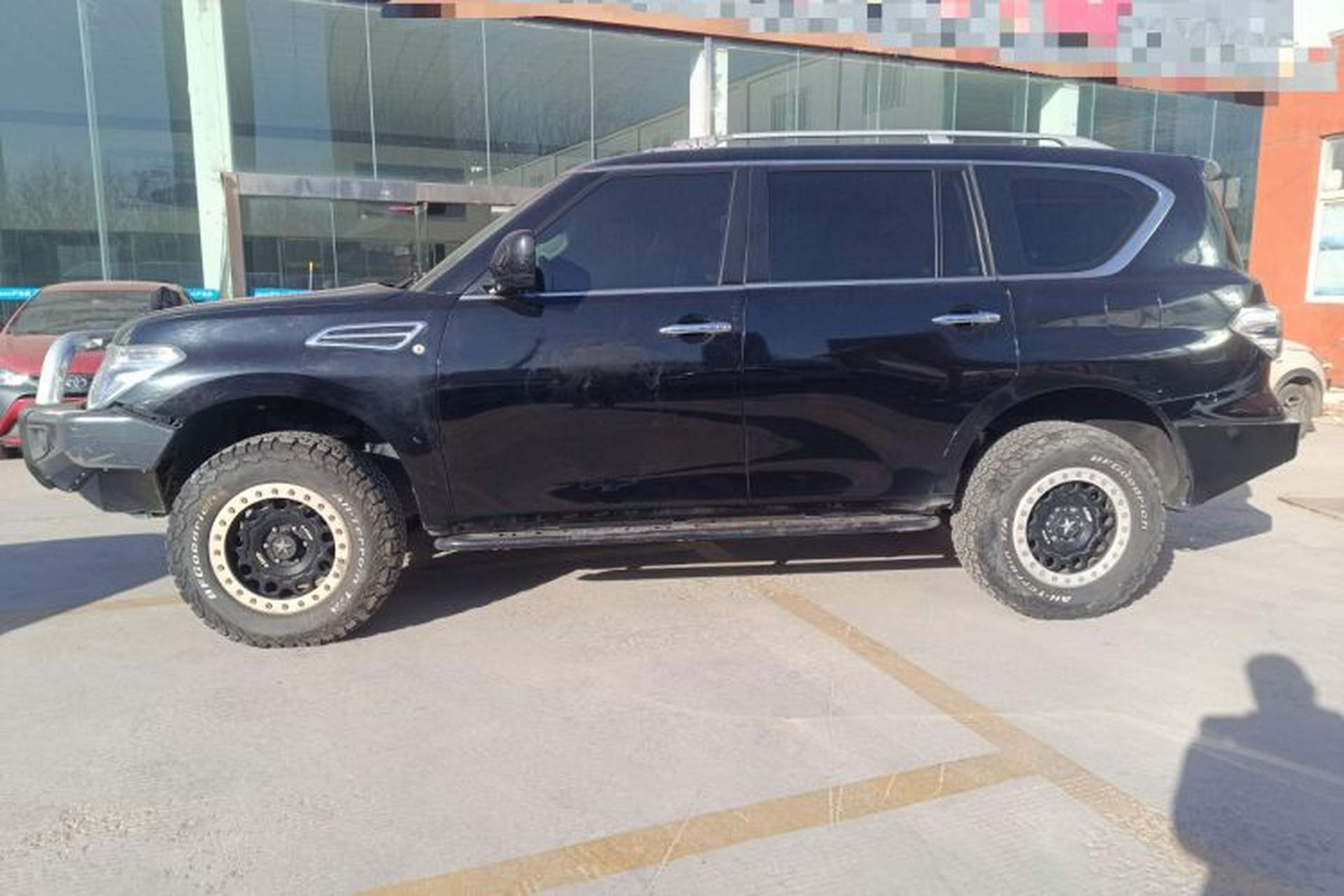 Used Nissan Patrol 2017 4.0L SE U.S.-Spec Version Exterior 3