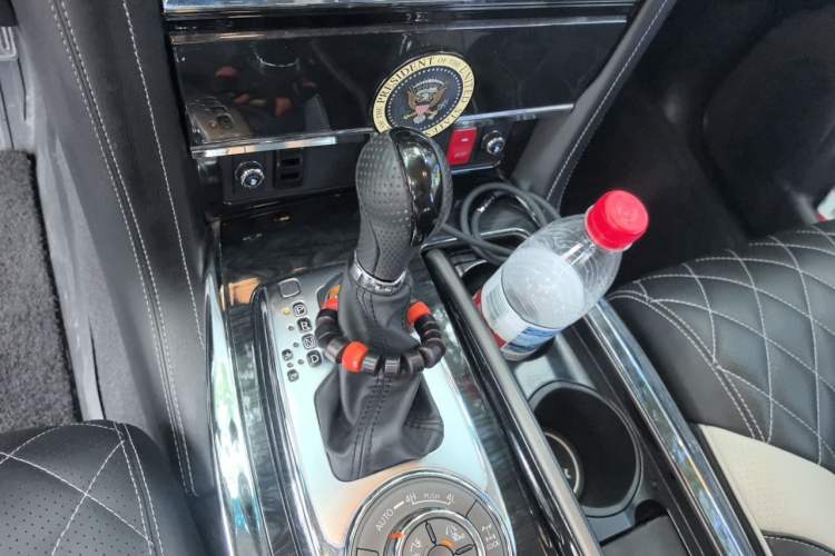 Used Nissan Patrol  Gear Lever