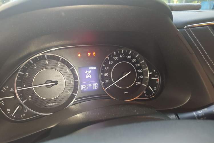 Used Nissan Patrol  Instrument Cluster